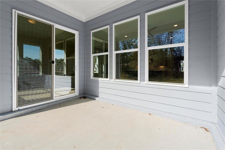 Exterior details and patio area of a home in Hillgrove Preserve, Powder Springs (Image 4).