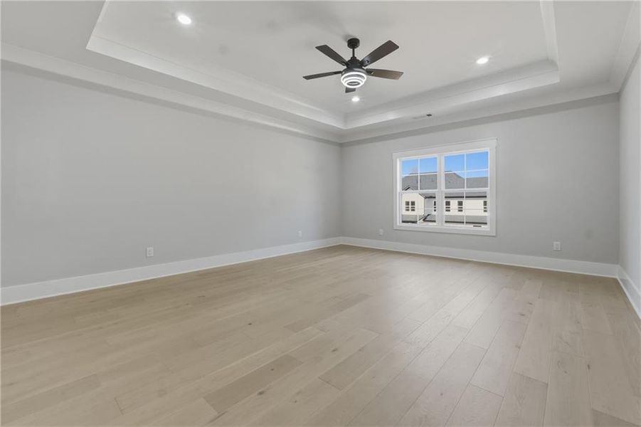 Spacious, unfurnished interior of a new home in , Lawrenceville (Image 36).