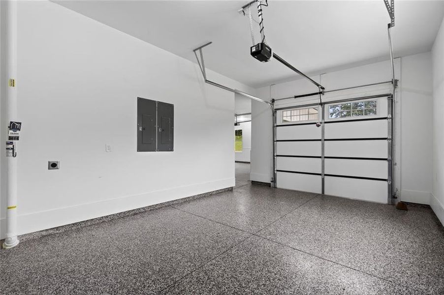 Spacious, unfurnished interior of a new home in , Bethlehem (Image 65).