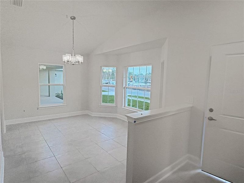Spacious, unfurnished interior of a new home in , St. Cloud (Image 8).