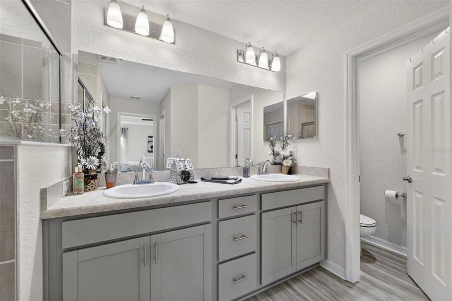 Furnished interior view inside a new home in Ridgewood, Riverview (Image 36).