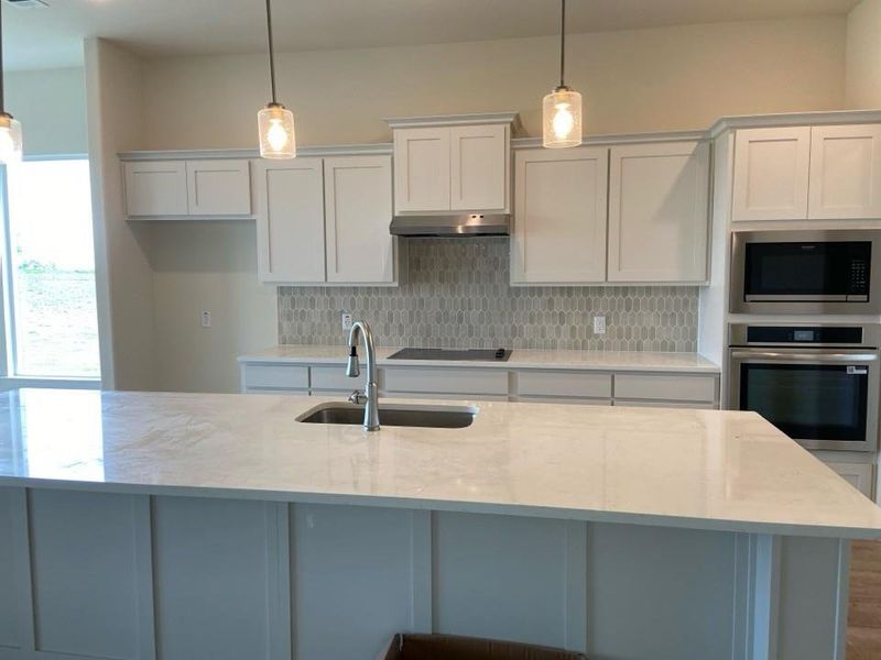 Furnished interior view inside a new home in Hillview Addition, Decatur (Image 8).