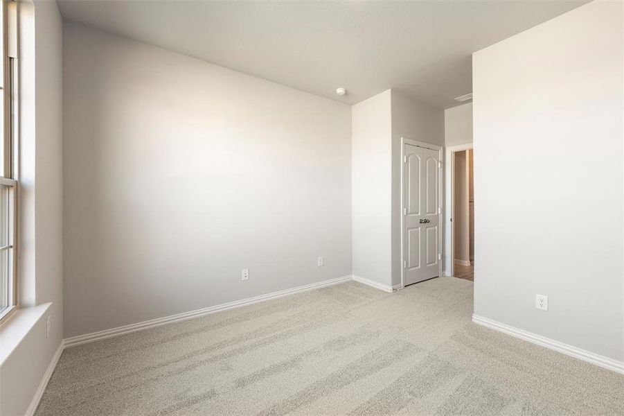 Spacious, unfurnished interior of a new home in Morningstar, Aledo (Image 28). Spacious, unfurnished interior of a new home in Morningstar, Aledo (Image 28).