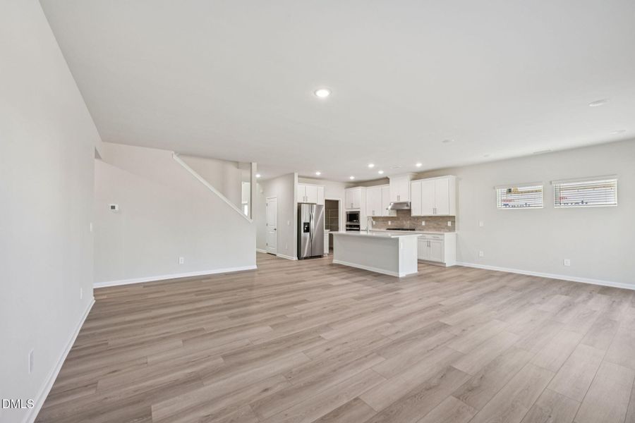 10-web-or-mls-Raleigh - Oak Manor - 113