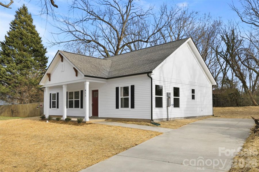 Exterior details and patio area of a home in , Salisbury (Image 22).