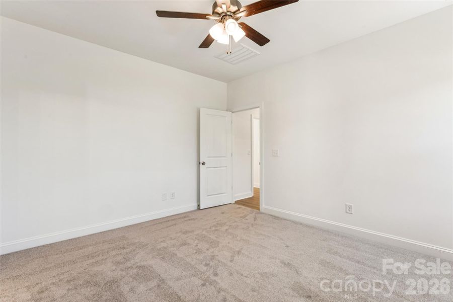 Spacious, unfurnished interior of a new home in , Rock Hill (Image 27).