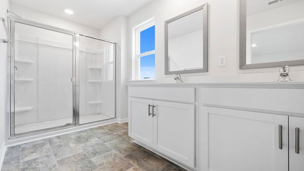 Furnished interior view inside a new home in Harrier Point, Woodruff (Image 11).