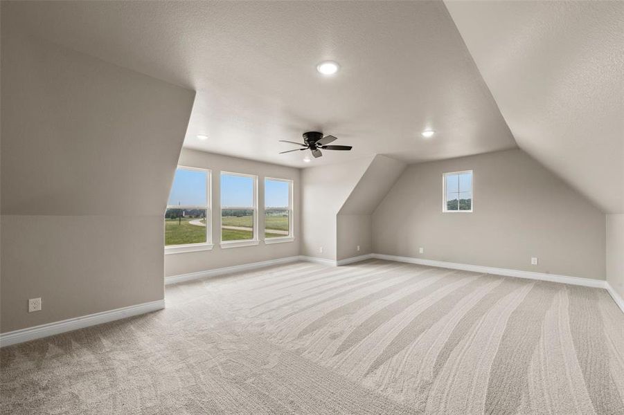 Spacious, unfurnished interior of a new home in , Gatesville (Image 33).