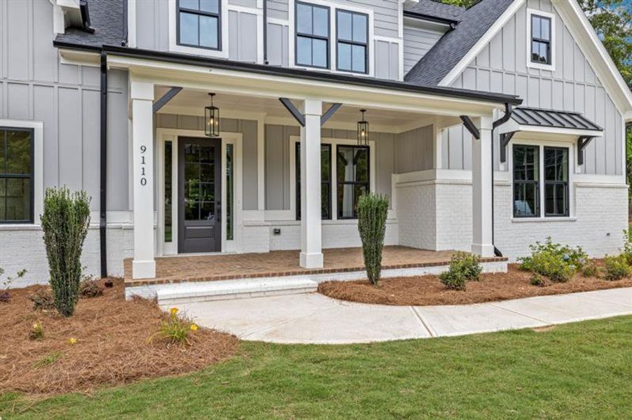 Exterior details and patio area of a home in White Post on Lake Lanier, Gainesville (Image 3).