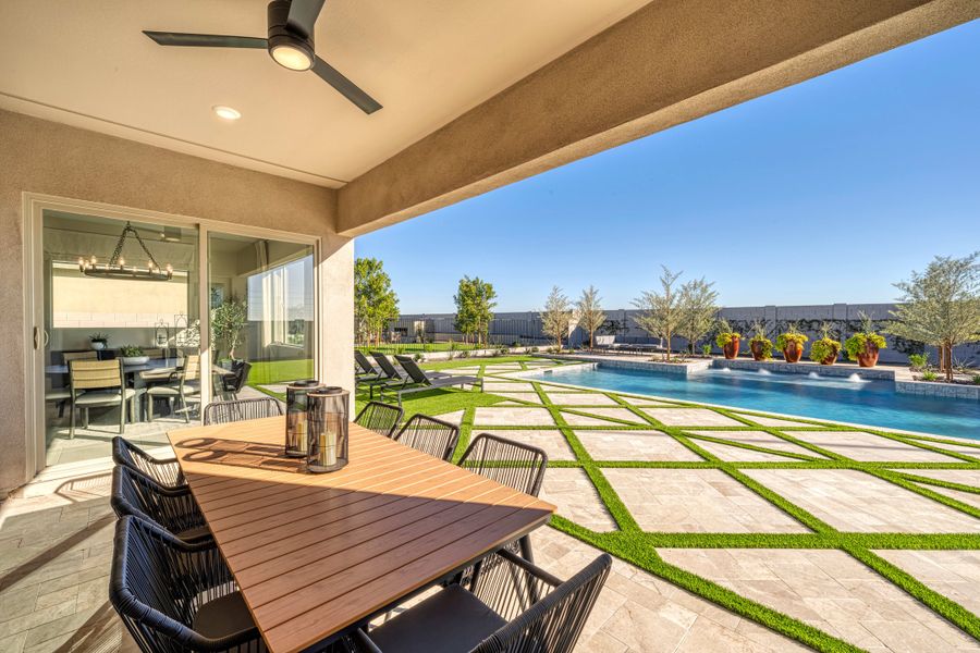 Representative exterior details of a home built from the Holly Plan 5007 by Tri Pointe Homes in Abel Ranch, Goodyear (Image 3).
