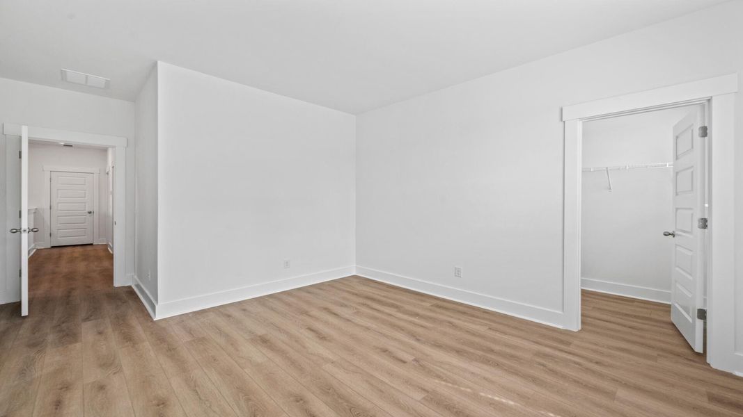 Spacious, unfurnished interior of a new home in Pamlico Terrace, Awendaw (Image 26). Spacious, unfurnished interior of a new home in Pamlico Terrace, Awendaw (Image 26).