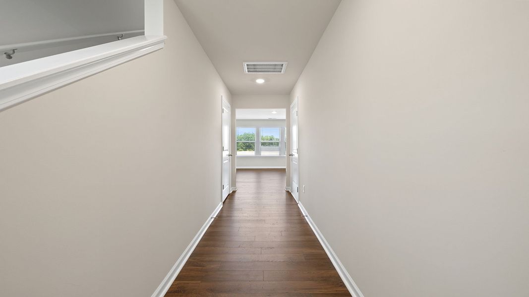 Spacious, unfurnished interior of a new home in Harrier Point, Woodruff (Image 17).