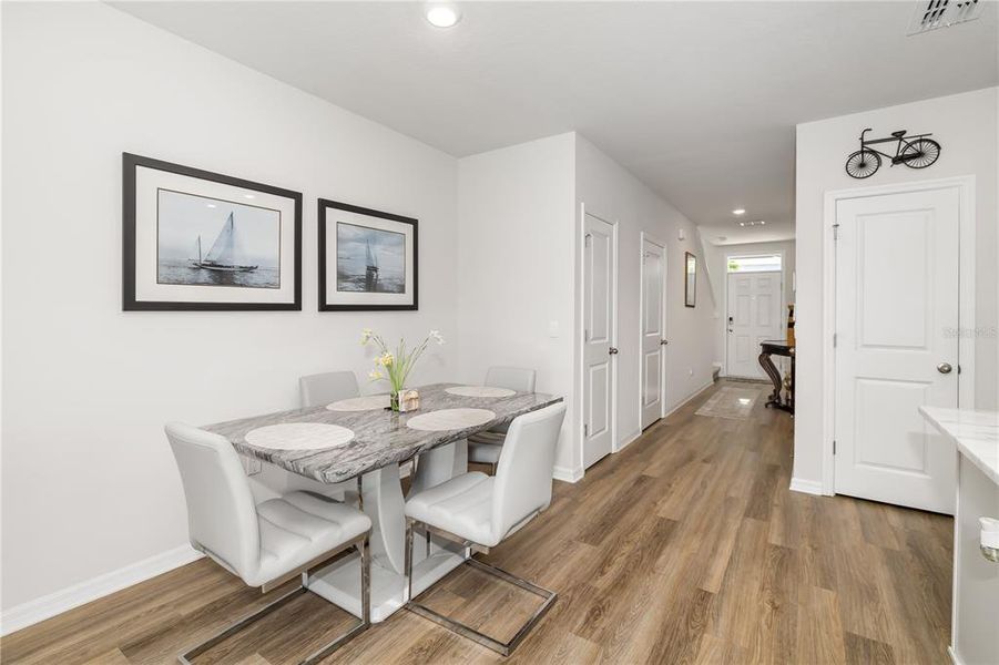 Furnished interior view inside a new home in , Bradenton (Image 7).