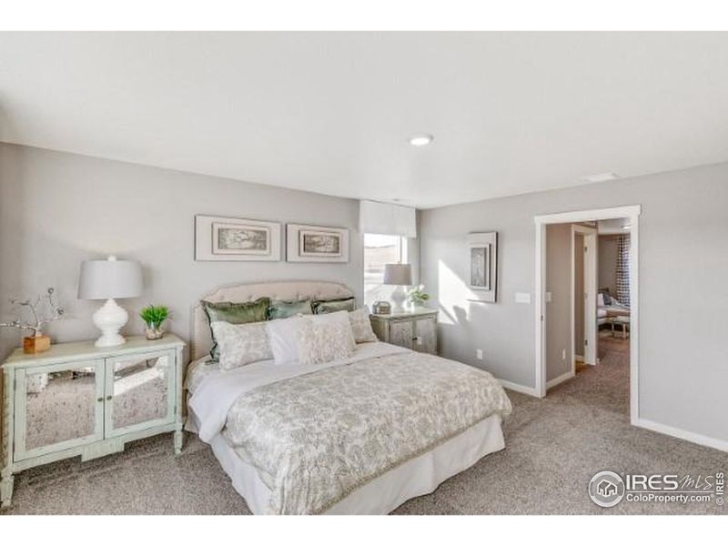 Furnished interior view inside a new home in Vantage, Berthoud (Image 7).