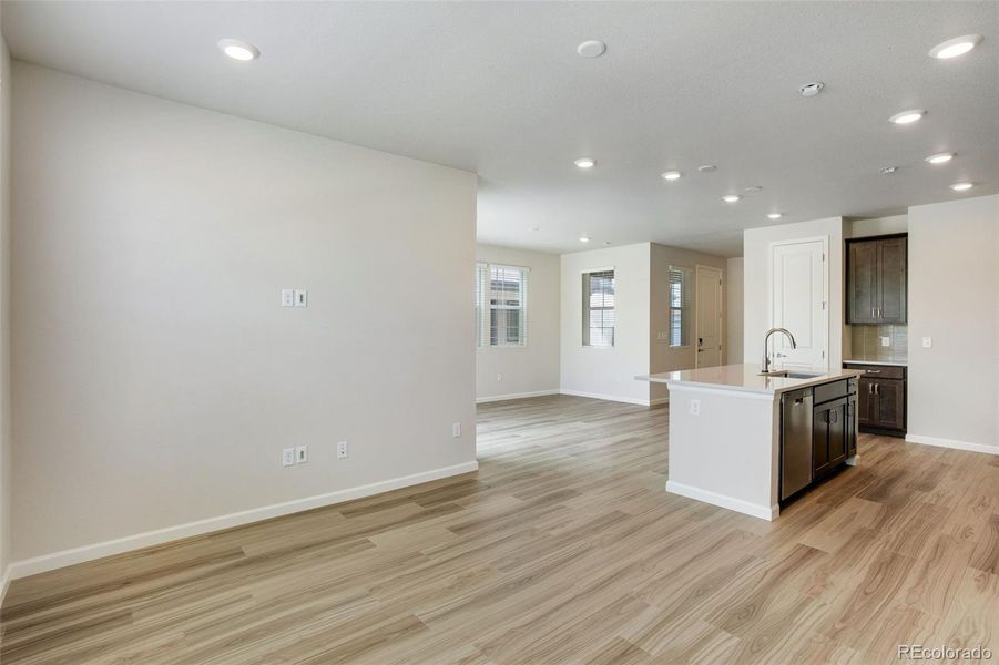Spacious, unfurnished interior of a new home in , Berthoud (Image 28).