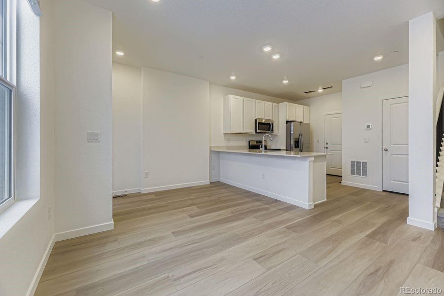 Image 13 of a home in . Image 13 of a home in .