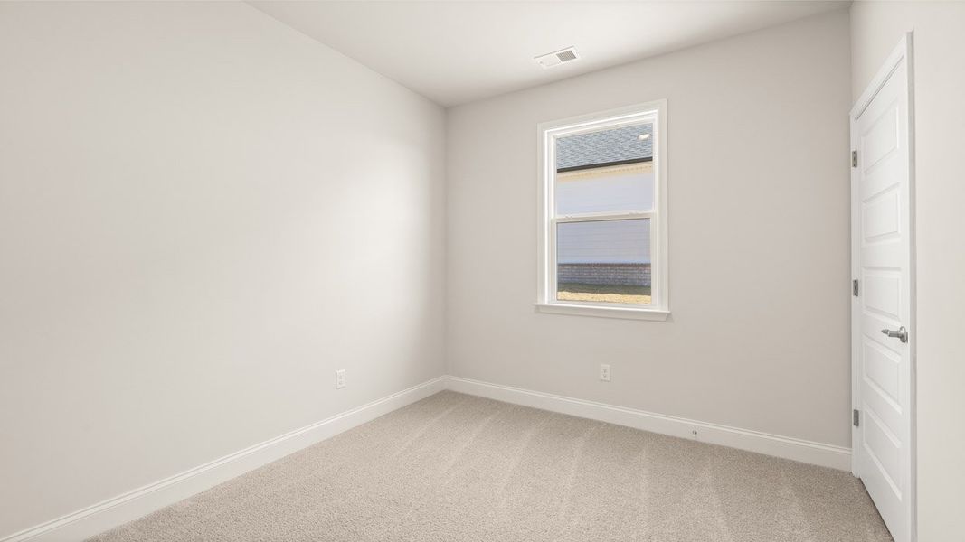 Spacious, unfurnished interior of a new home in Oak Ridge Meadows - Active Adult, Locust Grove (Image 25).