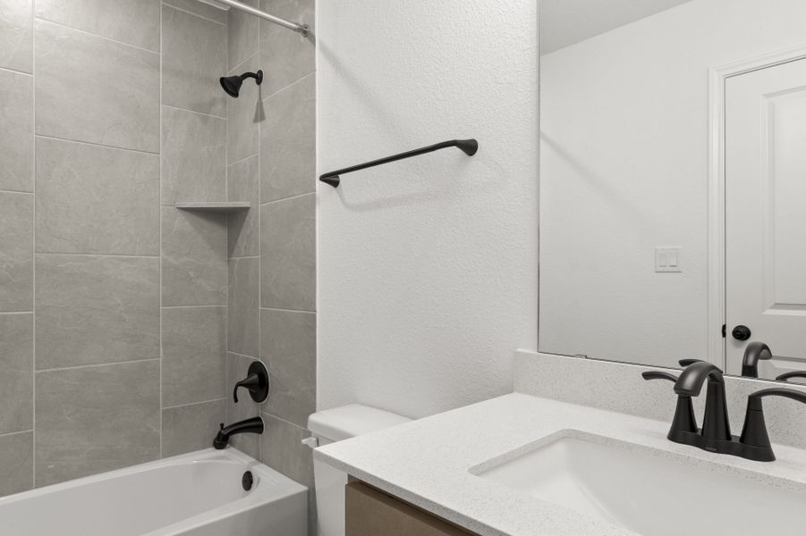 Representative interior finishes for a home built from the Oak by Pacesetter Homes in Blanco Vista, San Marcos (Image 14). Representative interior finishes for a home built from the Oak by Pacesetter Homes in Blanco Vista, San Marcos (Image 14).