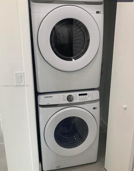 Close-up of interior finishes inside a home in , Fort Lauderdale (Image 8). Close-up of interior finishes inside a home in , Fort Lauderdale (Image 8).