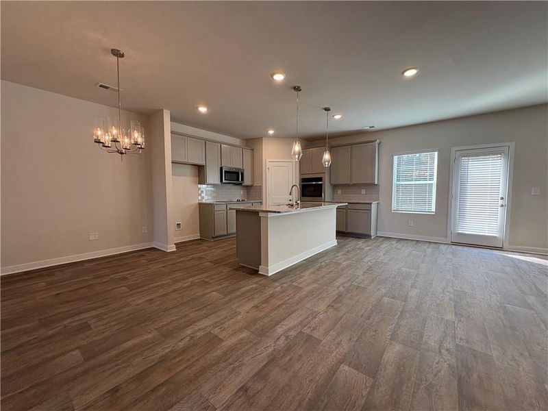 Image 29 of a home in Southern Hills.