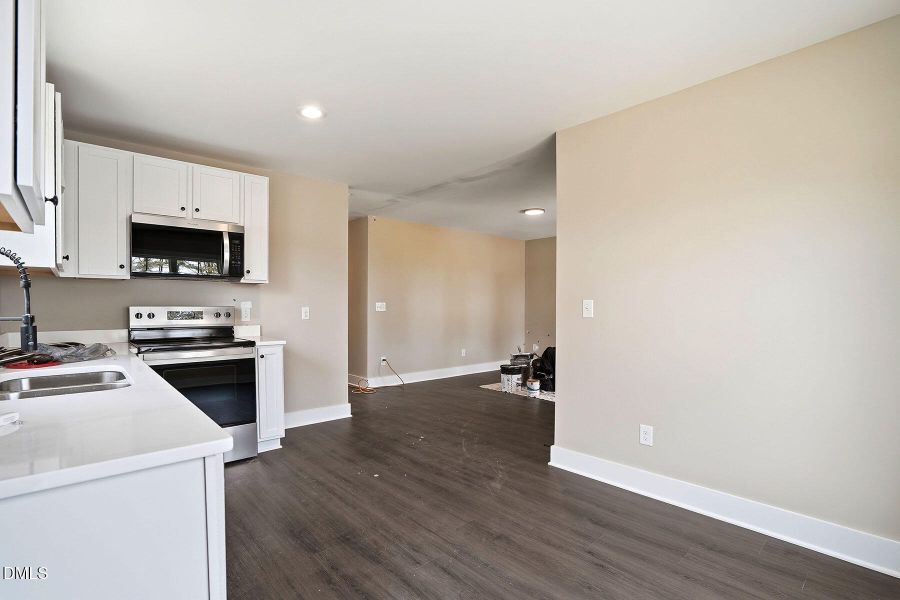 203 Booker St-74