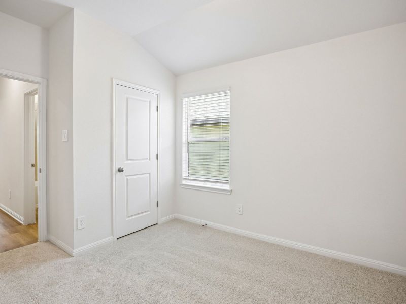 Spacious, unfurnished interior of a new home in Travena - Reserve Collection, Georgetown (Image 12).