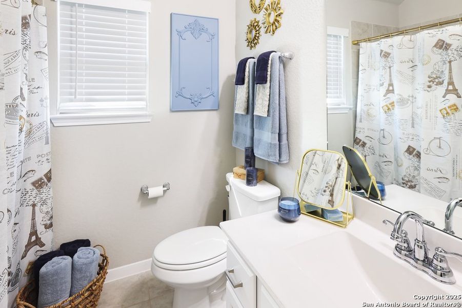 Furnished interior view inside a new home in Buffalo Crossing, Cibolo (Image 14).