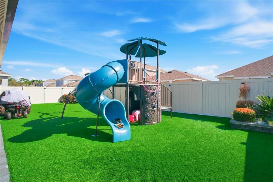 Community amenities in Storey Creek, Kissimmee (Image 51).