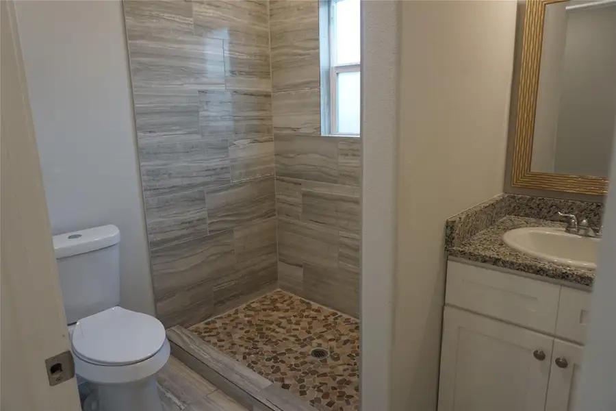 Furnished interior view inside a new home in , Willis (Image 5).