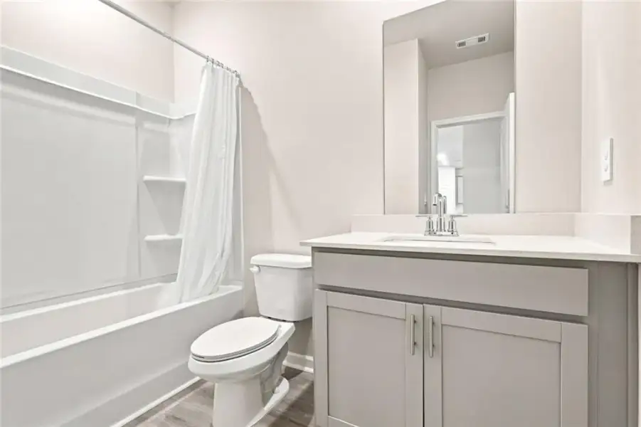 Furnished interior view inside a new home in Little River Falls, Woodstock (Image 12).