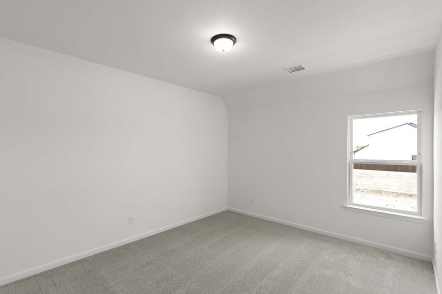 Spacious, unfurnished interior of a new home in Nelson Lake, Rockwall (Image 33).