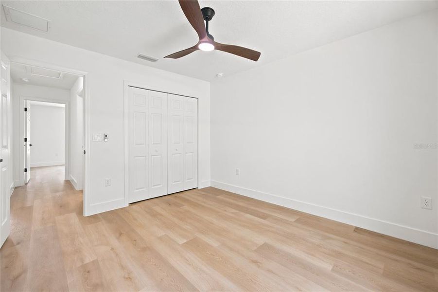 Spacious, unfurnished interior of a new home in , Summerfield (Image 28).
