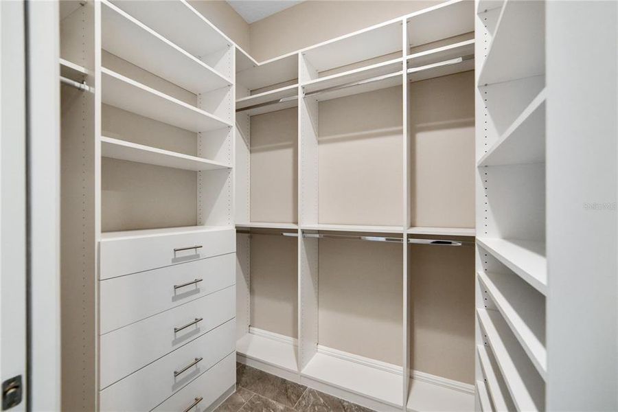 Image 43 of a home in .