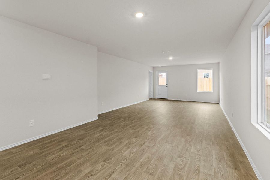 Spacious, unfurnished interior of a new home in Sunset Oaks, Maxwell (Image 12). Spacious, unfurnished interior of a new home in Sunset Oaks, Maxwell (Image 12).