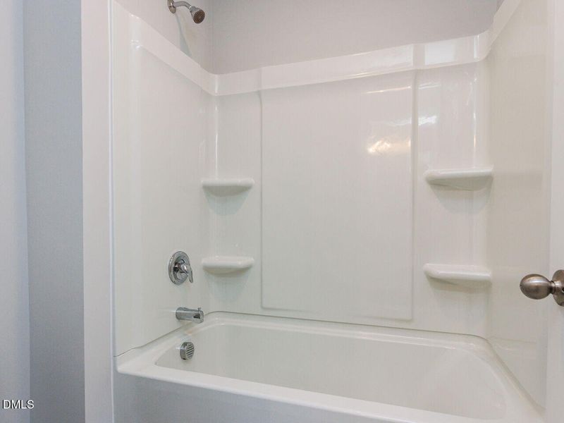 026-1280x960-bathroom