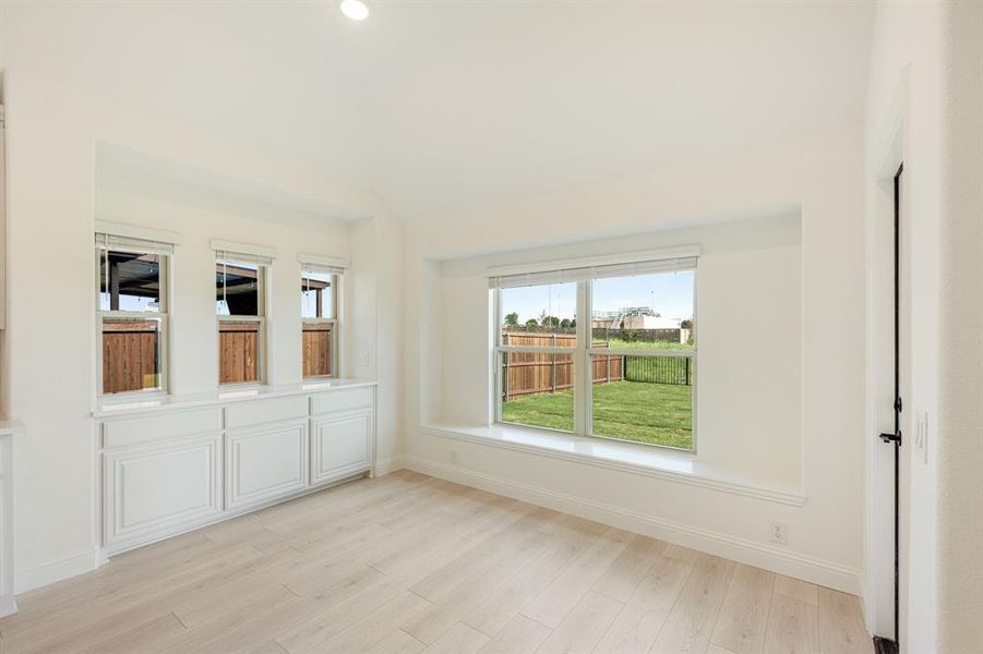 Spacious, unfurnished interior of a new home in Silo Mills Classic 70, Joshua (Image 28). Spacious, unfurnished interior of a new home in Silo Mills Classic 70, Joshua (Image 28).