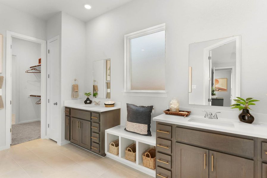 Representative furnished interior of a home built from the Wilson by Chesmar Homes in Deerbrooke Cottages, Leander (Image 10).