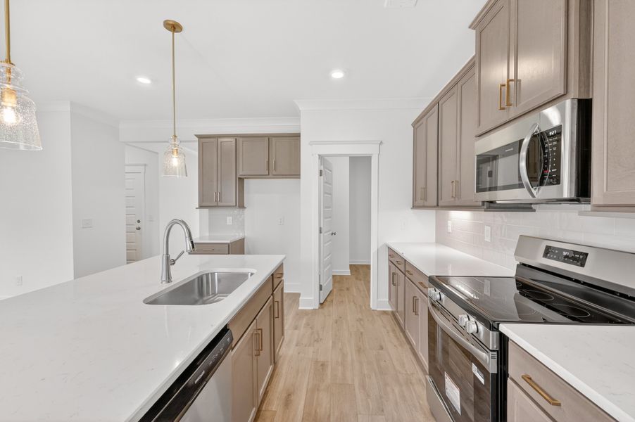 *Photo is of example home. Selections & Finishes may vary.