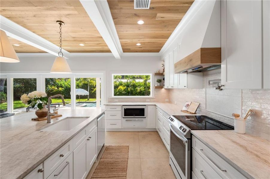 Furnished interior view inside a new home in , Vero Beach (Image 14).