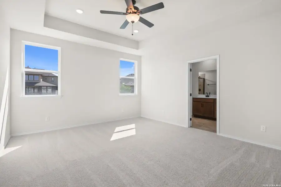 Spacious, unfurnished interior of a new home in Comanche Ridge, San Antonio (Image 37). Spacious, unfurnished interior of a new home in Comanche Ridge, San Antonio (Image 37).