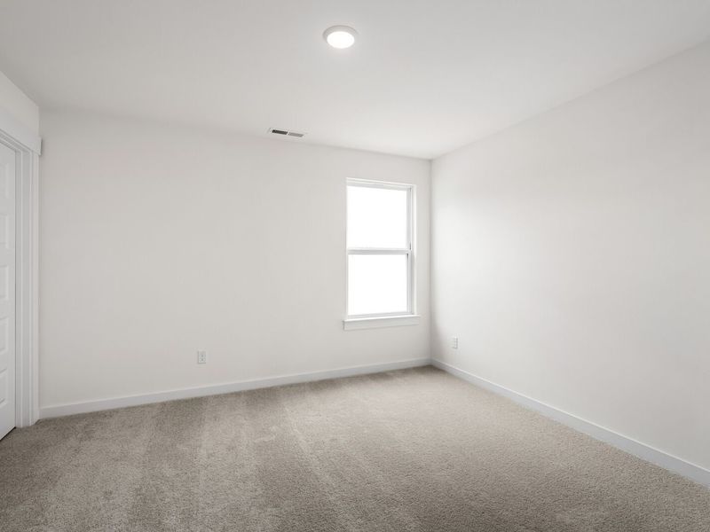 Spacious, unfurnished interior of a new home in Woods Crossing, Gallatin (Image 71).