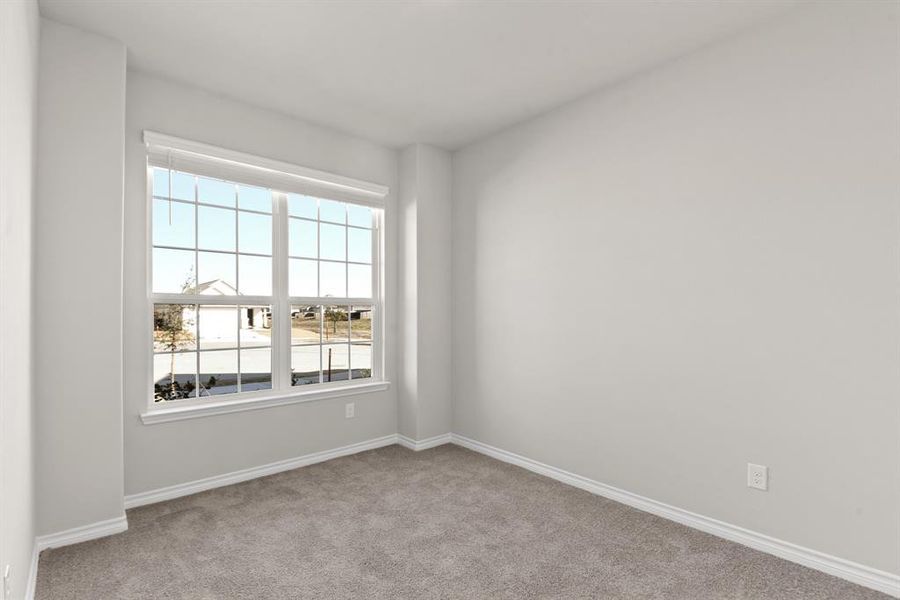 Spacious, unfurnished interior of a new home in Deer Creek, Crowley (Image 16).