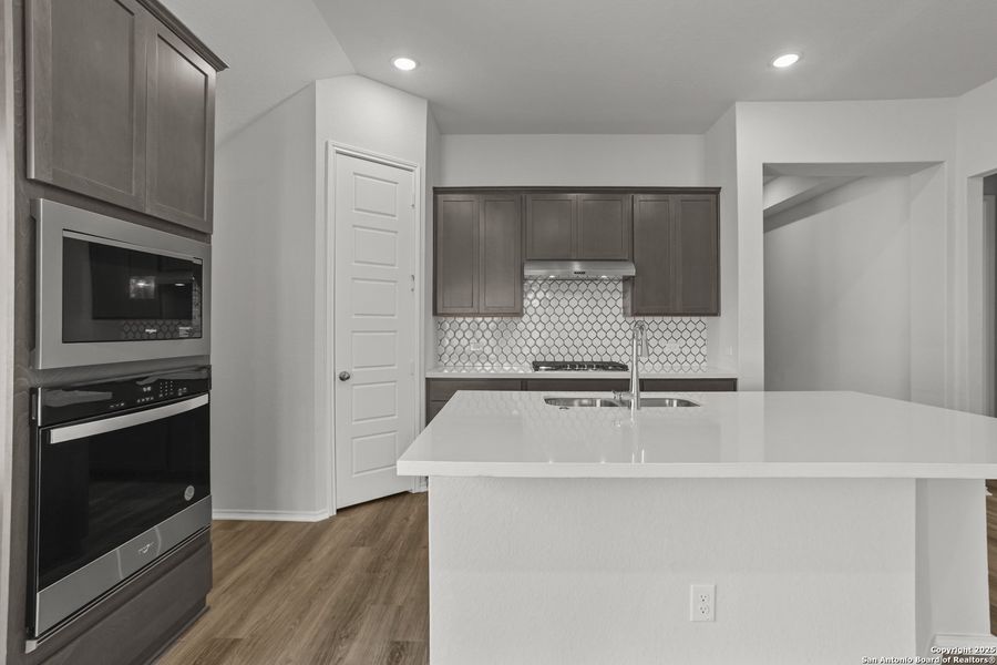 Furnished interior view inside a new home in Rhine Valley, Schertz (Image 6).