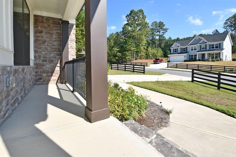 Exterior details and patio area of a home in , Dallas (Image 29).
