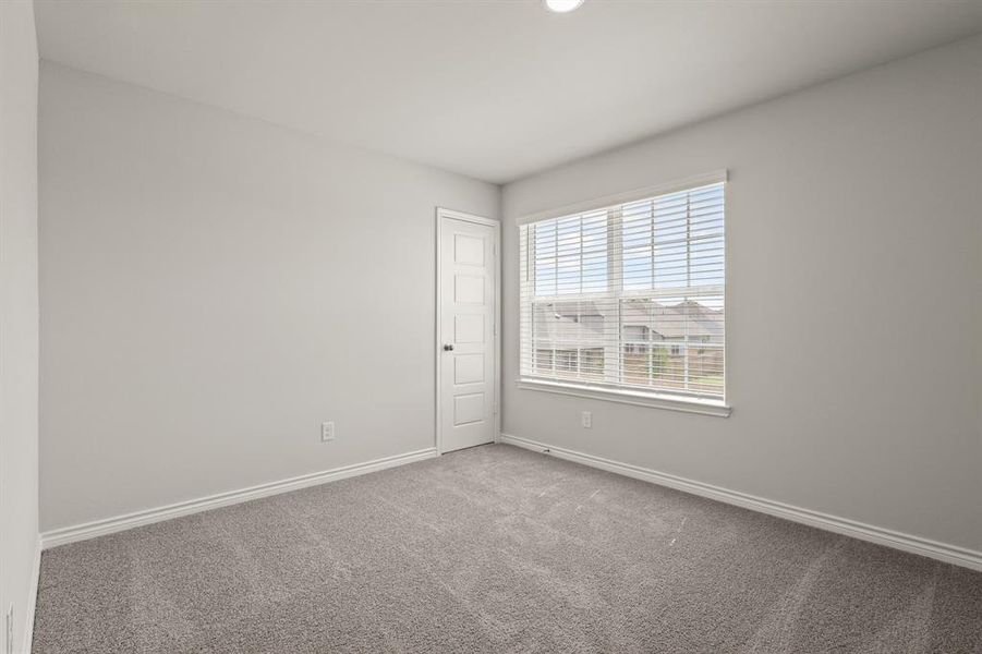 Spacious, unfurnished interior of a new home in Sycamore Landing, Fort Worth (Image 16). Spacious, unfurnished interior of a new home in Sycamore Landing, Fort Worth (Image 16).