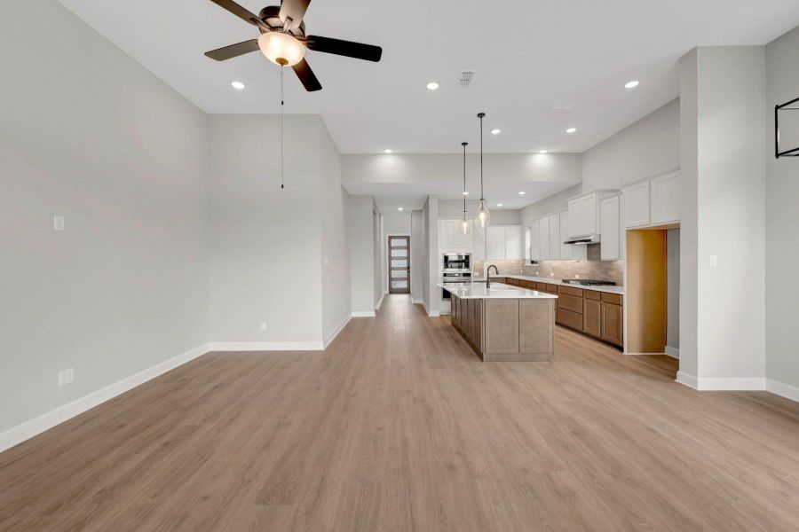 Spacious, unfurnished interior of a new home in Pomona 45' Homesites, Manvel (Image 22).