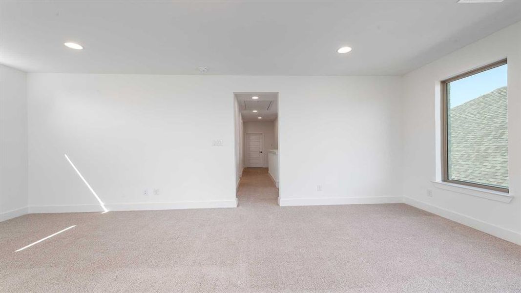 Spacious, unfurnished interior of a new home in The Heights At Uptown Celina 45', Celina (Image 18). Spacious, unfurnished interior of a new home in The Heights At Uptown Celina 45', Celina (Image 18).