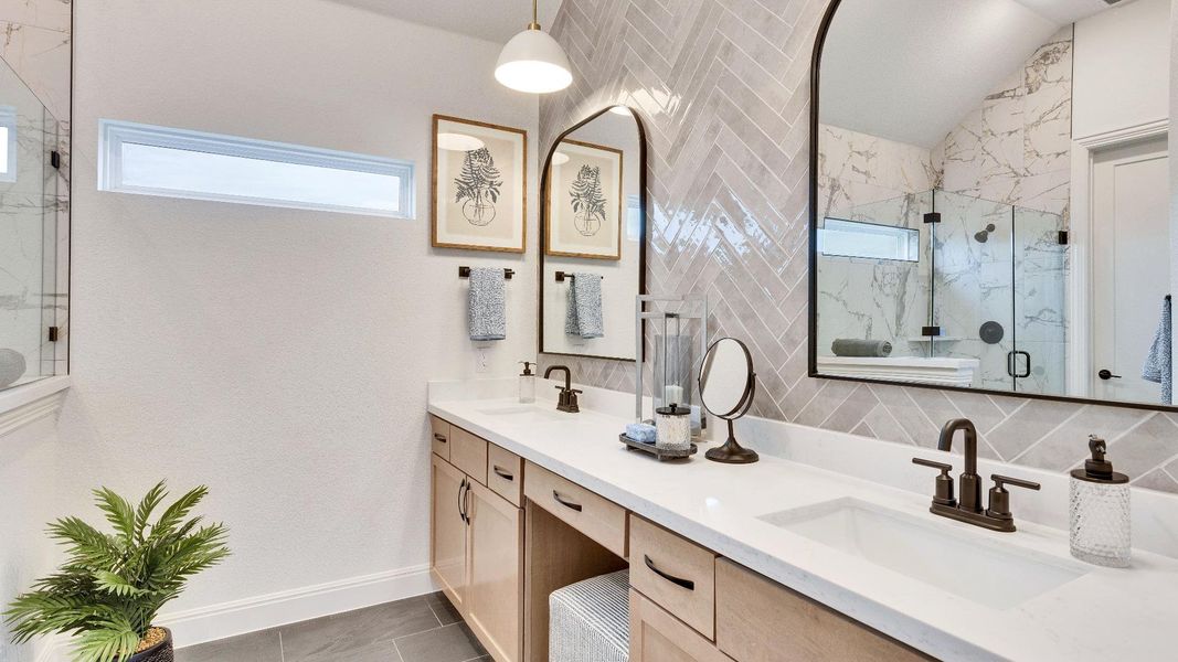 Model home photos of similar floorplans, not pictures of actual home.