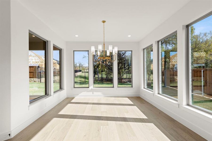 681 Capella - Dining 681 Capella - Dining