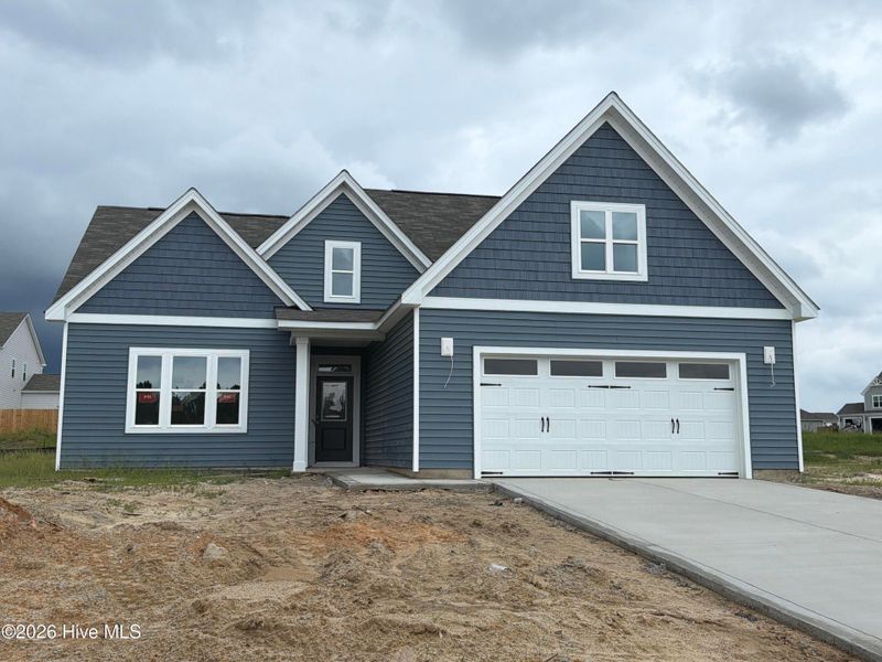 Image 5 of a home in Sandy Springs.